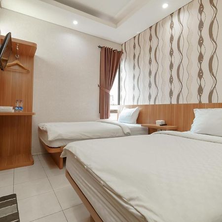 Green Apple Residence Near Sarinah Mitra Reddoorz Jacarta Exterior foto