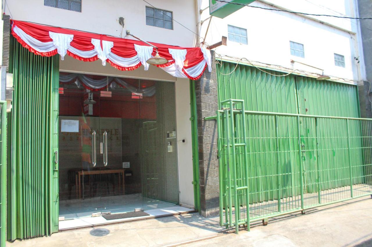 Green Apple Residence Near Sarinah Mitra Reddoorz Jacarta Exterior foto